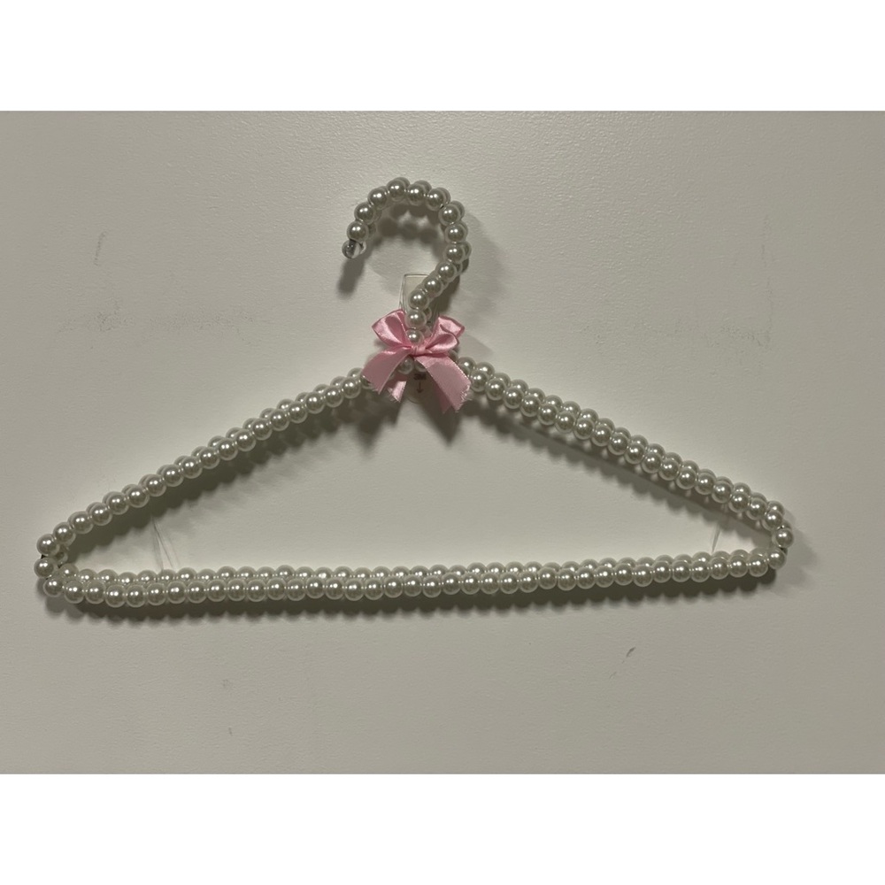 NWOT Faux Pearl Bride Hanger Set of 2
